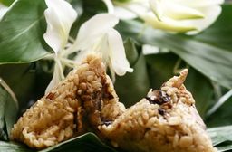 【內灣彭老師】野薑花粽80g(葷素任選)／酒釀美人粽110g禮盒(10顆/盒)